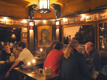 Stadtklause pub, Berlin