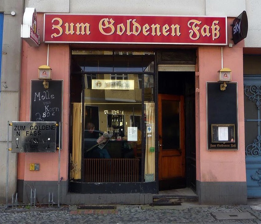 fantastic old pubs, Berlin