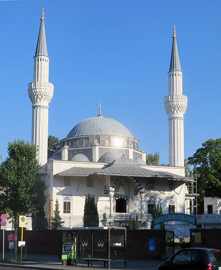 Berlin's stunning Sehitlik Mosque