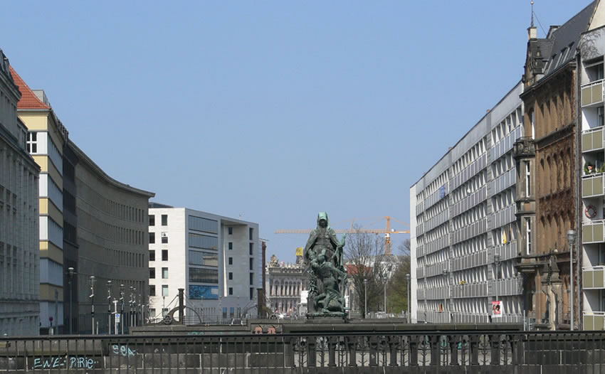 View of Gertraudenbrücke, with Friedrichsgracht in background