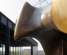 Henry Moore sculpture, Potsdamer PLatz